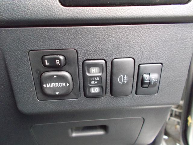 タウンエースバン ＧＬ　４ＷＤ　ＷＳＲＳ　ＡＢＳ　ナビ　フルセグＴＶ　リアヒーター　社外ＡＷ（16枚目）