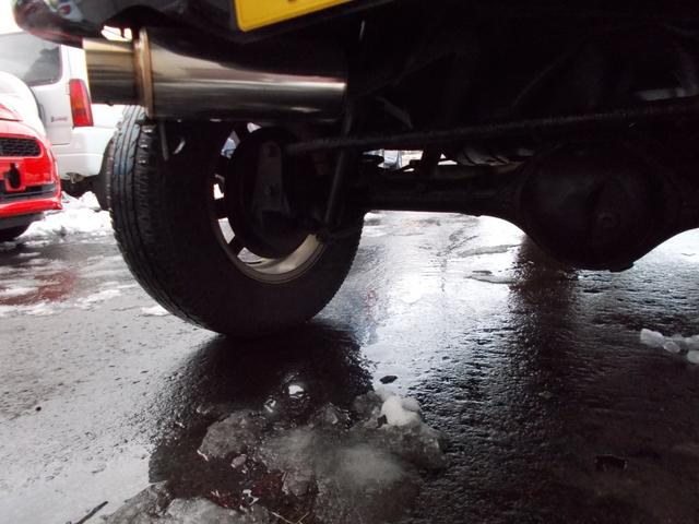 ジムニー ワイルドウインド　４ＷＤ　ターボ　リフトＵＰ　オーバーフェンダー　前後社外バンパー　社外マフラー　キーレス　エンジンスターター　シートヒーター　ミラーヒーター　フォグランプ　タイミングチェーン（11枚目）