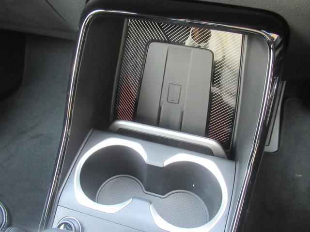 Ｘ２ ｘＤｒｉｖｅ　２０ｄ　Ｍスポーツ　登録済未使用車　ハイラインＰＫＧ　ハーマンカードン　ＬＥＤライト　コンフォートアクセス　シートヒーター　　ステアリングヒーター　パワーバックドア　ワイヤレスチャージ　バックカメラ　トップビューカメラ（14枚目）