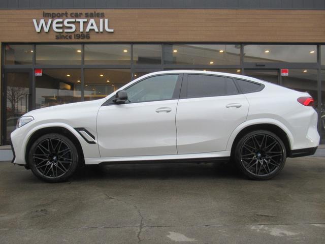 X6 M コンペティション 冬タイヤ付き 1オーナー コンフォートPKG プラスPKG リアエンター カーボンインテリア レーザーライト アラームシステム フルレザーインテリア シートヒーター ベンチレーション ソフトクローズ(4枚目)