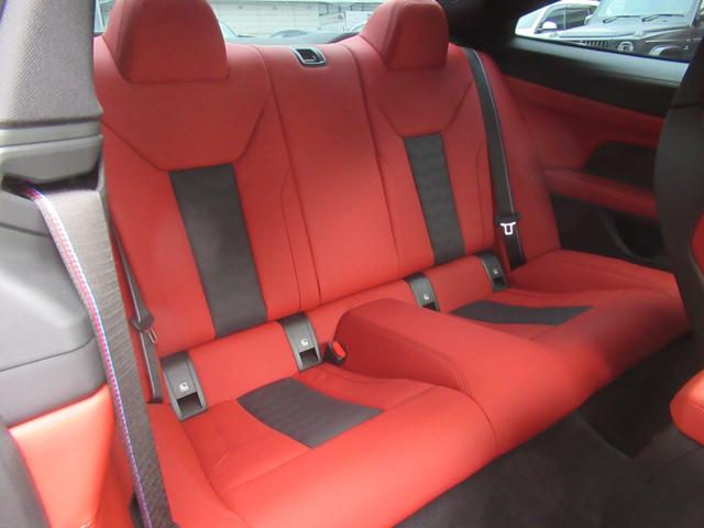 Ｍ４ Ｍ４クーペ　コンペティション　Ｍ　ｘＤｒｉｖｅ　１オナ　ＭドライバーズＰ　ＭカーボンエクステリアＰ　アクラポビッチ可変マフラー　カーボンインテリア　パーキングアシストプラス　フルレザーインテリア　ハーマンカードン　シートヒーター　ベンチレーション（11枚目）
