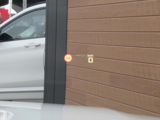 Ｍ４ Ｍ４クーペ　コンペティション　Ｍ　ｘＤｒｉｖｅ　１オナ　ＭドライバーズＰ　ＭカーボンエクステリアＰ　アクラポビッチ可変マフラー　カーボンインテリア　パーキングアシストプラス　フルレザーインテリア　ハーマンカードン　シートヒーター　ベンチレーション（15枚目）