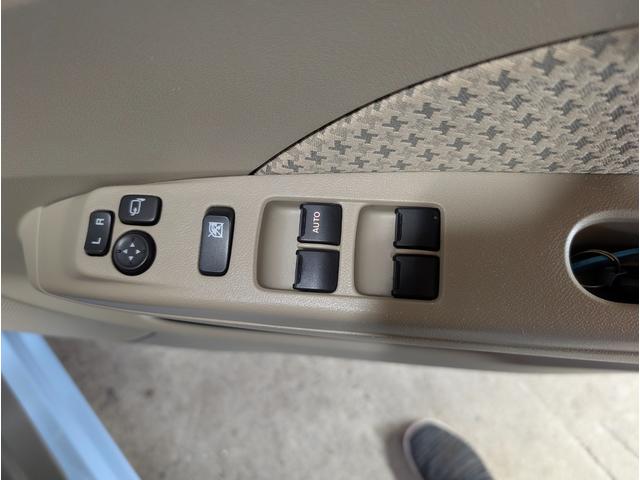 アルト Ｇ４　走行３９５８５キロ　プッシュスタート　オートマ４ＷＤ　シートヒーター　格納ミラー　車内クリーニング済　ボディーコーティング済　キーレス　防錆塗装済（11枚目）