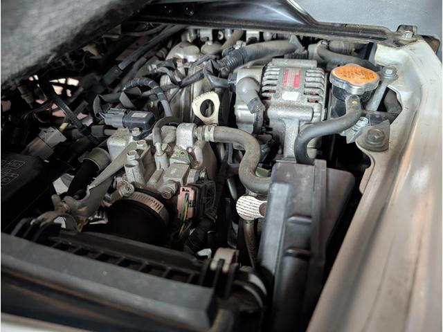 ミニキャブトラック ＶＸ－ＳＥ　エアコン　パワステ　２ＷＤ４ＷＤ切替有　車検令和９年１１月　防錆塗装済　５速ＭＴ（25枚目）