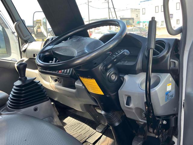 ダイナトラック 　４ＷＤ　トラック　ＭＴ　後輪ダブル　ＥＴＣ　ＡＢＳ　エアコン　パワーステアリング　パワーウィンドウ　運転席エアバッグ（15枚目）