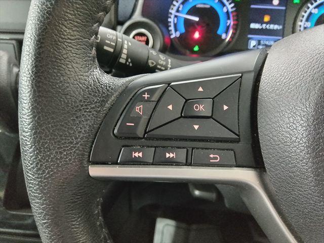 デイズ ハイウェイスター　Ｘ　４ＷＤ　衝突軽減ブレーキ　全周囲カメラ　バックカメラ　純正ワンセグナビＴＶ　誤発進抑制装置　横滑り防止装置　ＡＢＳ　アイドリングＳＴＯＰ　障害物センサー　盗難防止装置　シートヒーター　ミラーヒーター（22枚目）