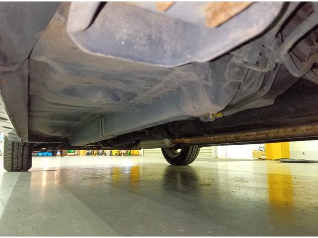 ステラ G 4WD 4WD ETC エンジンスターター シートヒーター ミラーヒーター アイドリングSTOP プッシュスタート 盗難防止装置 純正アルミホイール スマートキー(28枚目)