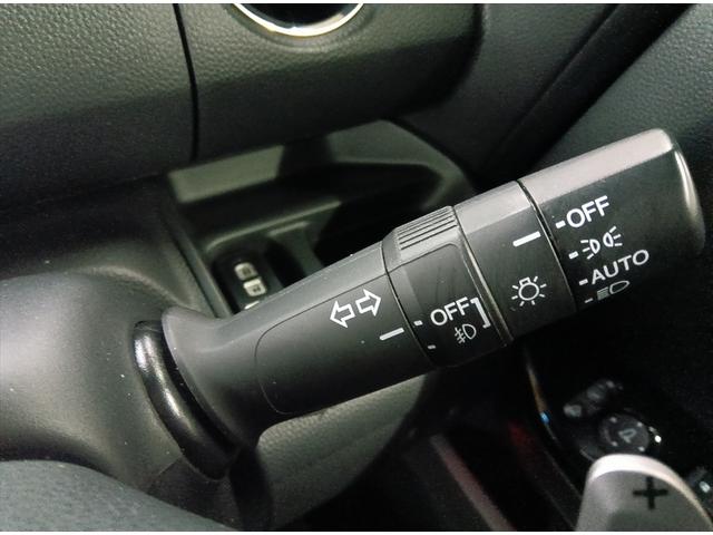 Ｎ－ＢＯＸカスタム Ｇ・Ｌターボホンダセンシング　ターボ　Ｂｌｕｅｔｏｏｔｈ　社外フルセグナビＴＶ　衝突軽減ブレーキ　バックカメラ　両側パワースライド　ＥＴＣ　禁煙車　アダプティブクルーズコントロール　盗難防止装置　ＬＥＤヘッドライト（19枚目）