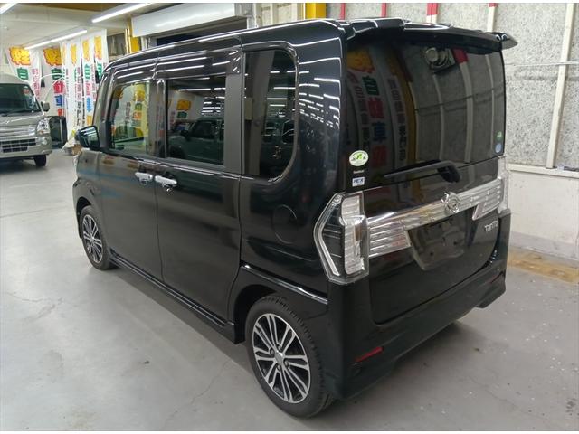 タント カスタムＲＳ　トップエディションＳＡＩＩＩ　ターボ　４ＷＤ　衝突軽減ブレーキ　Ｂｌｕｅｔｏｏｔｈ　バックカメラ　ドラレコ　純正フルセグナビＴＶ　両側パワースライド　ＥＴＣ　禁煙車　盗難防止装置　シートヒーター　ミラーヒーター　横滑り防止装置（4枚目）