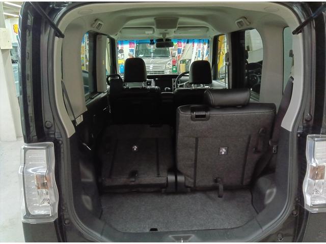 タント カスタムＲＳ　トップエディションＳＡＩＩＩ　ターボ　４ＷＤ　衝突軽減ブレーキ　Ｂｌｕｅｔｏｏｔｈ　バックカメラ　ドラレコ　純正フルセグナビＴＶ　両側パワースライド　ＥＴＣ　禁煙車　盗難防止装置　シートヒーター　ミラーヒーター　横滑り防止装置（10枚目）