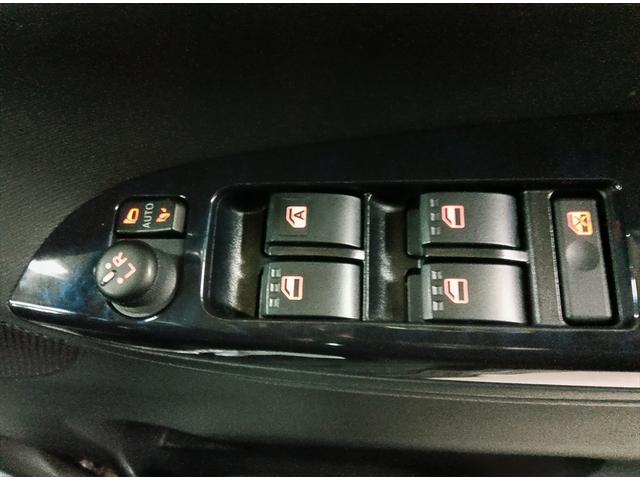 タント カスタムＲＳ　トップエディションＳＡＩＩＩ　ターボ　４ＷＤ　衝突軽減ブレーキ　Ｂｌｕｅｔｏｏｔｈ　バックカメラ　ドラレコ　純正フルセグナビＴＶ　両側パワースライド　ＥＴＣ　禁煙車　盗難防止装置　シートヒーター　ミラーヒーター　横滑り防止装置（23枚目）