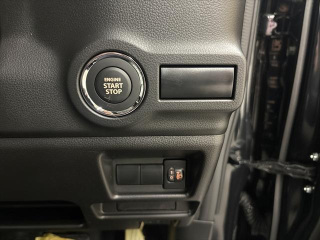 スペーシア ハイブリッドＧ　４ＷＤ　届出済未使用車　衝突軽減ブレーキ　Ｂｌｕｅｔｏｏｔｈ　全周囲カメラ　バックカメラ　純正フルセグナビＴＶ　シートヒーター　ミラーヒーター　障害物センサー　盗難防止装置　誤発進抑制装置（27枚目）