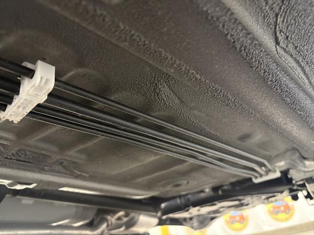 スペーシア ハイブリッドＧ　４ＷＤ　届出済未使用車　衝突軽減ブレーキ　Ｂｌｕｅｔｏｏｔｈ　全周囲カメラ　バックカメラ　純正フルセグナビＴＶ　シートヒーター　ミラーヒーター　障害物センサー　盗難防止装置　誤発進抑制装置（48枚目）