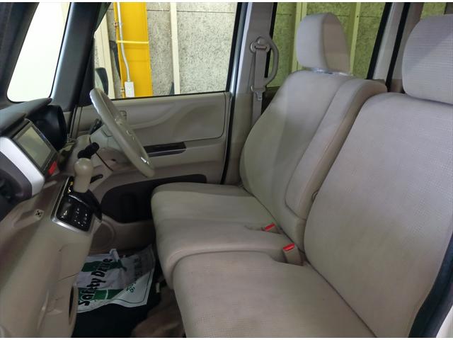Ｎ－ＢＯＸ＋ Ｇ・Ｌパッケージ　４ＷＤ　バックカメラ　純正ワンセグナビＴＶ　片側パワースライド　ＥＴＣ　禁煙車　福祉車両　横滑り防止装置　盗難防止装置　シートヒーター　ミラーヒーター　スマートキー（7枚目）