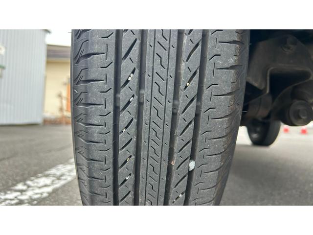 ジムニー ＸＬ　４ＷＤ　マニュアル５ＭＴ　衝突被害軽減ブレーキ　オートエアコン　ディスプレイオーディオＣＤ／ＤＶＤ／ＵＳＢプレイヤー　スマートキー　運転席・助手席シートヒーター　夏冬タイヤあり　ワンオーナー　禁煙車（31枚目）