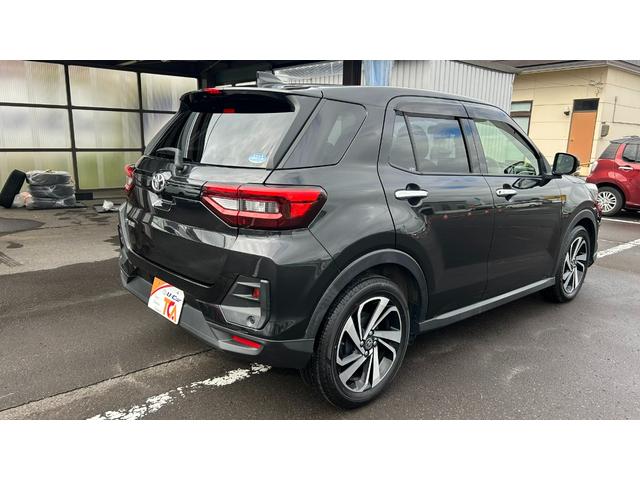 ライズ Ｚ　４ＷＤ　ＳＡ３　ＢＳＭ　ＬＥＤヘッドライト　ディスプレイオーディオ　フルセグＴＶ　パノラミックビューモニター　スマートキー＆純正エンスタ　運転席・助手席シートヒーター　クルコン　ワンオーナー　寒冷地（6枚目）