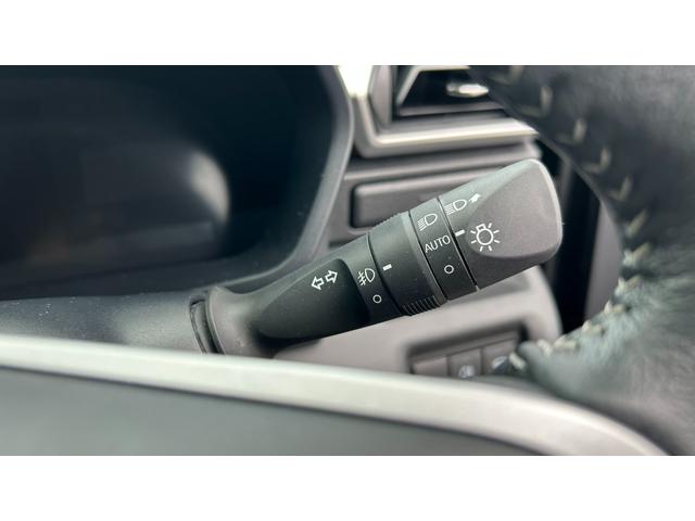 ライズ Ｚ　４ＷＤ　ＳＡ３　ＢＳＭ　ＬＥＤヘッドライト　ディスプレイオーディオ　フルセグＴＶ　パノラミックビューモニター　スマートキー＆純正エンスタ　運転席・助手席シートヒーター　クルコン　ワンオーナー　寒冷地（20枚目）