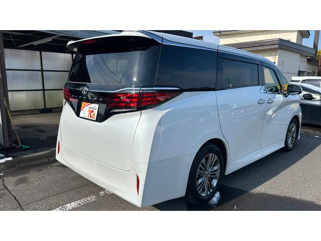アルファード Ｚ　４ＷＤ　ＴＳＳ　１４型ＤＡ　１２．１型後席モニター　ＨＤＭＩ　パノラミックビューモニター　デジタルインナーミラー　置くだけ充電　ユニバーサルステップ　夏タイヤ純正１８ＡＷ　ワンオーナー　寒冷地　禁煙車（6枚目）