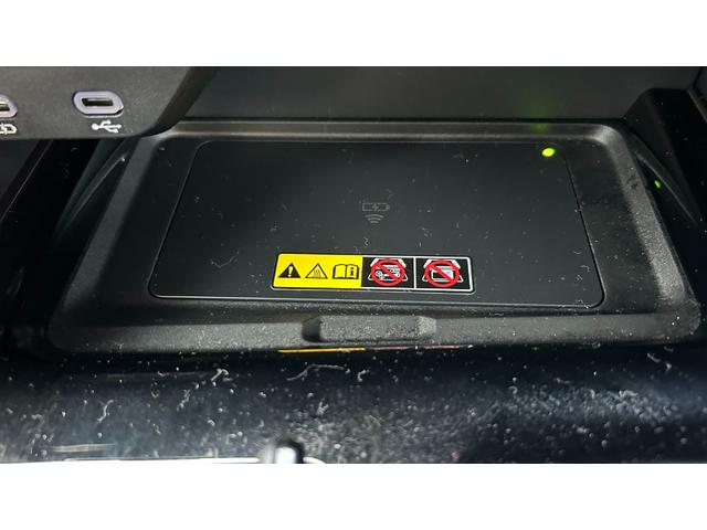 アルファード Ｚ　４ＷＤ　ＴＳＳ　１４型ＤＡ　１２．１型後席モニター　ＨＤＭＩ　パノラミックビューモニター　デジタルインナーミラー　置くだけ充電　ユニバーサルステップ　夏タイヤ純正１８ＡＷ　ワンオーナー　寒冷地　禁煙車（38枚目）