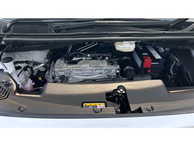 アルファード Ｚ　４ＷＤ　ＴＳＳ　１４型ＤＡ　１２．１型後席モニター　ＨＤＭＩ　パノラミックビューモニター　デジタルインナーミラー　置くだけ充電　ユニバーサルステップ　夏タイヤ純正１８ＡＷ　ワンオーナー　寒冷地　禁煙車（48枚目）