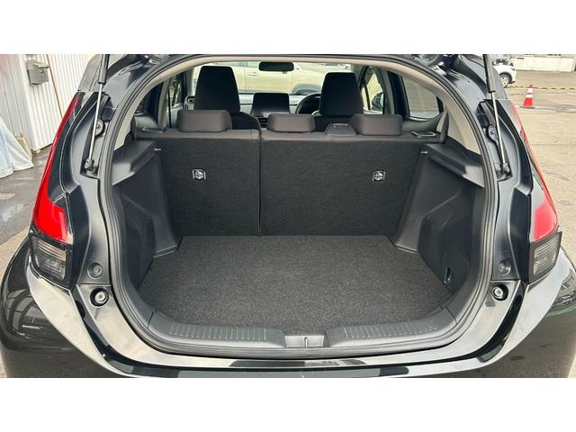 アクア Z E-Four TSS LEDヘッドライト BSM 10.5インチDA フルセグTV Bluetooth パノラミックビューモニター 夏冬アルミホイール AC100V/1500Wコンセント 寒冷地仕様(14枚目)