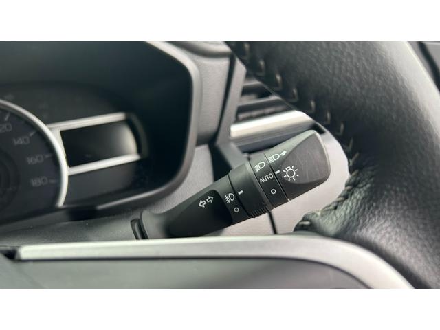 トール カスタムG 4WD SA3 LEDヘッドライト 9インチSDナビ フルセグTV Bluetooth バックモニター スマートキー&純正エンスタ 両側電動スライドドア ドライブレコーダー 夏冬AW 寒冷地仕様(19枚目)