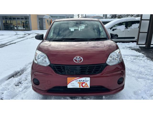 パッソ X S 4WD SA2 横滑り防止 トラクションコントロール 純正CDチューナー ワイヤレスドアロック 運転席シートヒーター ワンオーナー 寒冷地仕様 禁煙車(3枚目)