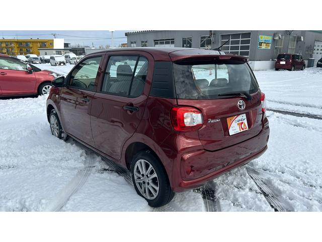 パッソ X S 4WD SA2 横滑り防止 トラクションコントロール 純正CDチューナー ワイヤレスドアロック 運転席シートヒーター ワンオーナー 寒冷地仕様 禁煙車(8枚目)