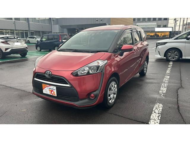 シエンタ Ｇ　４ＷＤ　６人乗り　両側Ｐ／Ｓ　トヨタセーフティーセンスＣ　ナビレディＰＫＧ　純正ワンセグナビ　バックガイドモニター　スマートキー＆純正エンスタ　ＥＴＣ　ドライブレコーダー前後　ワンオーナー　寒冷地仕様（2枚目）