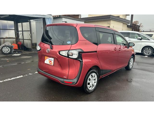 シエンタ Ｇ　４ＷＤ　６人乗り　両側Ｐ／Ｓ　トヨタセーフティーセンスＣ　ナビレディＰＫＧ　純正ワンセグナビ　バックガイドモニター　スマートキー＆純正エンスタ　ＥＴＣ　ドライブレコーダー前後　ワンオーナー　寒冷地仕様（6枚目）