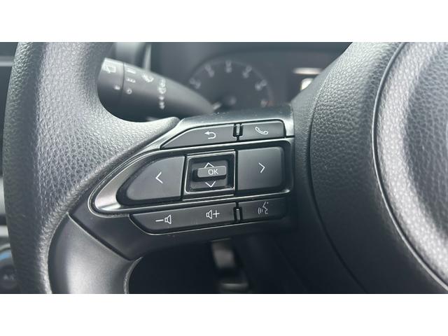 ヤリス Ｘ　ＴＳＳ　マニュアル車ＦＦ　ディスプレイオーディオ　バックガイドモニター　スマートキー　ドライブレコーダー前後（16枚目）