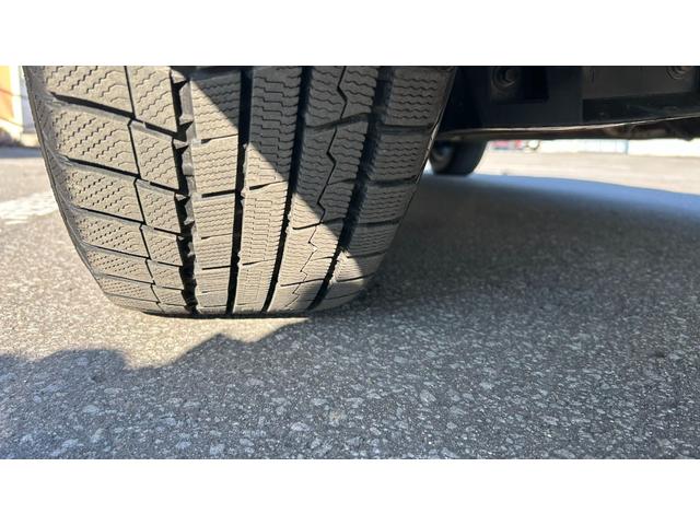 ヴェルファイアハイブリッド ＺＲ　４ＷＤ　ＬＥＤヘッドライト　アルパイン製１０インチフルセグナビ　フルセグＴＶ　バックガイドモニター　後席モニター　ＥＴＣ　クルコン　キー一体型エンスタ　両側電動スライドドア　１５００Ｗコンセント（42枚目）