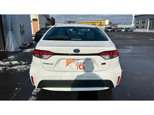 カローラ ハイブリッド　Ｓ　Ｅ－Ｆｏｕｒ　ＴＳＳ　ディスプレイオーディオ　エントリーナビキット　バックガイドモニター　Ｂｌｕｅｔｏｏｔｈ　スマートキー＆純正エンスタ　ＥＴＣ　クルコン　ＬＥＤヘッドライト　ＡＷ　ワンオーナ　寒冷地（7枚目）