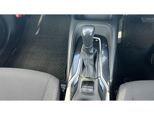 カローラ ハイブリッド　Ｓ　Ｅ－Ｆｏｕｒ　ＴＳＳ　ディスプレイオーディオ　エントリーナビキット　バックガイドモニター　Ｂｌｕｅｔｏｏｔｈ　スマートキー＆純正エンスタ　ＥＴＣ　クルコン　ＬＥＤヘッドライト　ＡＷ　ワンオーナ　寒冷地（27枚目）