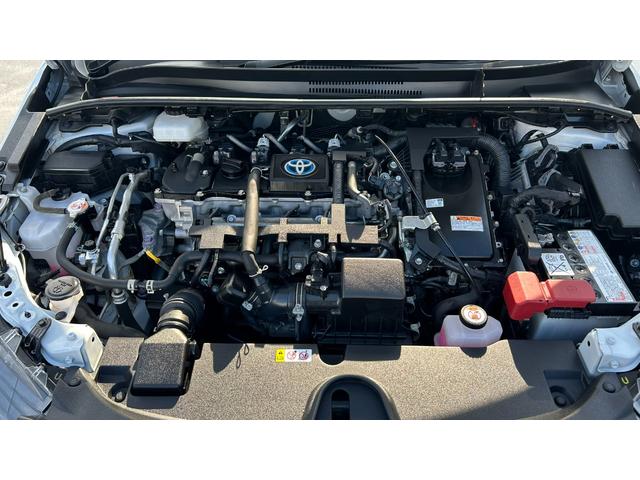 カローラ ハイブリッド　Ｓ　Ｅ－Ｆｏｕｒ　ＴＳＳ　ディスプレイオーディオ　エントリーナビキット　バックガイドモニター　Ｂｌｕｅｔｏｏｔｈ　スマートキー＆純正エンスタ　ＥＴＣ　クルコン　ＬＥＤヘッドライト　ＡＷ　ワンオーナ　寒冷地（34枚目）