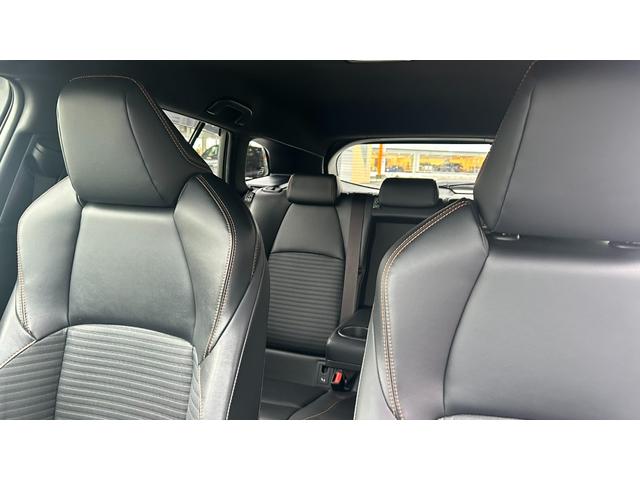 カローラツーリング ハイブリッド　ダブルバイビー５０ミリオンエディション　Ｅ－Ｆｏｕｒ　特別仕様車　ＴＳＳ　ディスプレイオーディオ　バックガイドモニター　ＥＴＣ　クルコン　スマートキー　純正エンスタ　ＬＥＤヘッドライト　ＢＳＭ　夏冬ＡＷ　ワンオーナー　寒冷地仕様（11枚目）