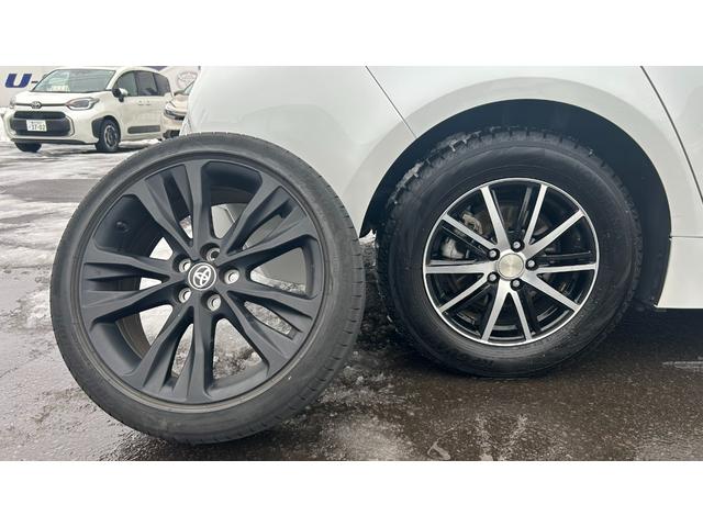 カローラツーリング ハイブリッド　ダブルバイビー５０ミリオンエディション　Ｅ－Ｆｏｕｒ　特別仕様車　ＴＳＳ　ディスプレイオーディオ　バックガイドモニター　ＥＴＣ　クルコン　スマートキー　純正エンスタ　ＬＥＤヘッドライト　ＢＳＭ　夏冬ＡＷ　ワンオーナー　寒冷地仕様（32枚目）