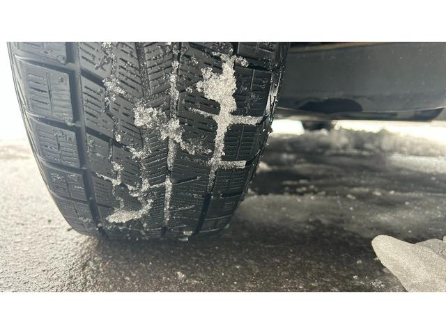 カローラツーリング ハイブリッド　ダブルバイビー５０ミリオンエディション　Ｅ－Ｆｏｕｒ　特別仕様車　ＴＳＳ　ディスプレイオーディオ　バックガイドモニター　ＥＴＣ　クルコン　スマートキー　純正エンスタ　ＬＥＤヘッドライト　ＢＳＭ　夏冬ＡＷ　ワンオーナー　寒冷地仕様（33枚目）