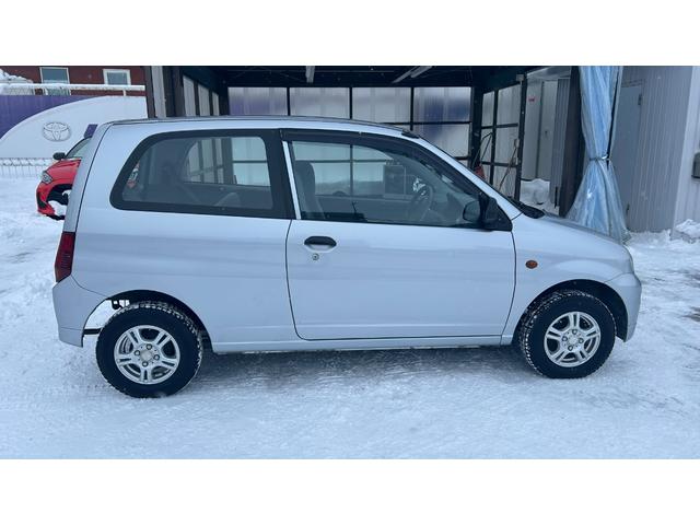ミニカ ライラ　４ＷＤ　運転席シートヒーター（5枚目）