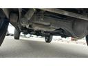 ＸＬ　４ＷＤ　マニュアル５ＭＴ　衝突被害軽減ブレーキ　オートエアコン　ディスプレイオーディオＣＤ／ＤＶＤ／ＵＳＢプレイヤー　スマートキー　運転席・助手席シートヒーター　夏冬タイヤあり　ワンオーナー　禁煙車（33枚目）