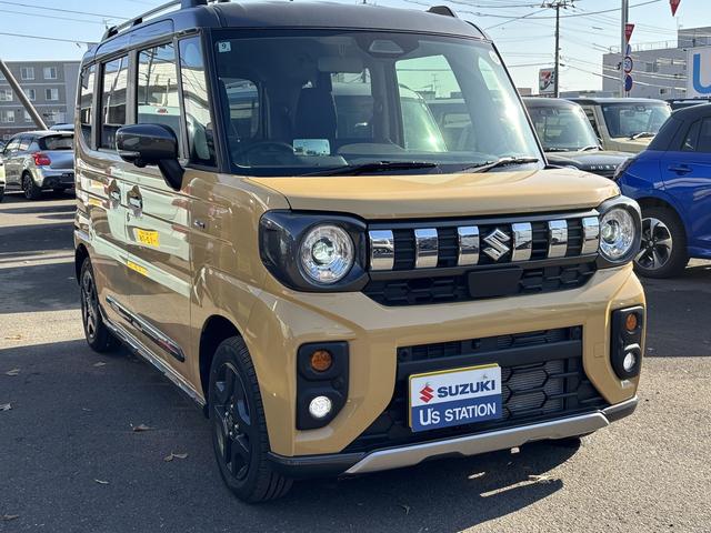 スペーシア ギア　ハイブリッドＸＺ　４ＷＤ　☆スズキコネクト対応ナビ☆（3枚目）