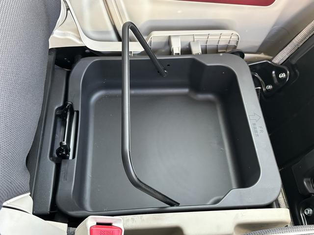 スペーシア ハイブリッドＸ　４ＷＤ　☆アップグレードパッケージ☆（24枚目）