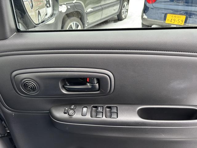 ワゴンＲスマイル ハイブリッドＳ　４ＷＤ　☆コネクト対応全方位モニター付ナビ☆（22枚目）