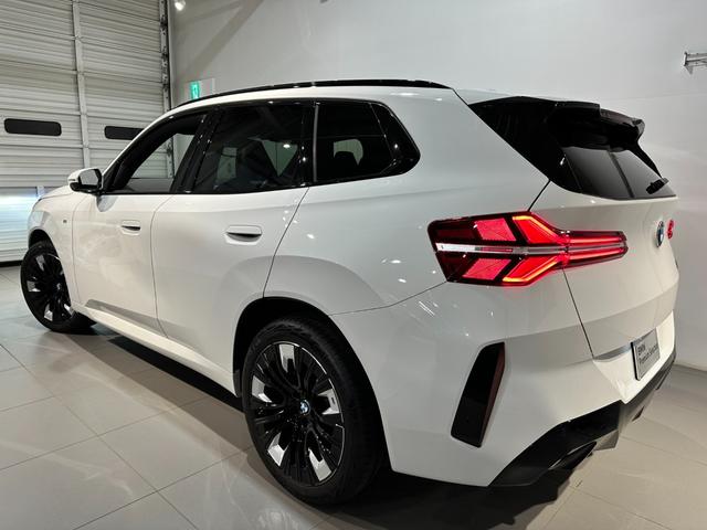 Ｘ３ ２０ｄ　ｘＤｒｉｖｅ　Ｍスポーツ　４ＷＤ　ディーゼルターボ　コンフォートパッケージ　前後シートヒーター　前席ベンチレーションシート　ステアリングヒーター　２０インチホイール　ＢＭＷアイコニックグローＬＥＤヘッドライト認定中古車２年保証（5枚目）