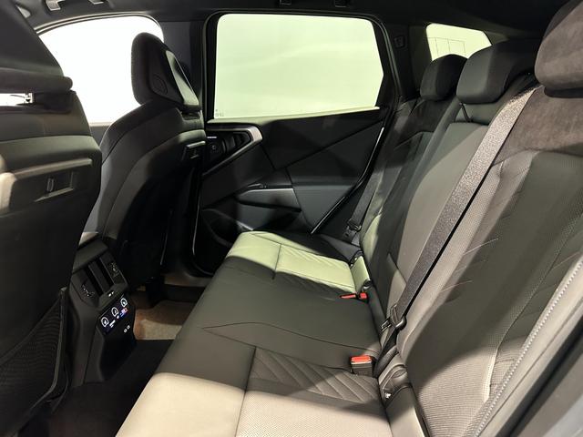 Ｘ３ ２０ｄ　ｘＤｒｉｖｅ　Ｍスポーツ　４ＷＤ　ディーゼルターボ　コンフォートパッケージ　前後シートヒーター　前席ベンチレーションシート　ステアリングヒーター　２０インチホイール　ＢＭＷアイコニックグローＬＥＤヘッドライト認定中古車２年保証（13枚目）