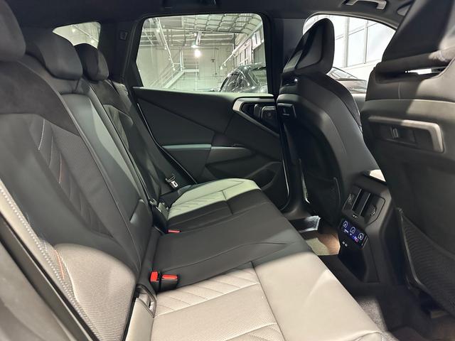 Ｘ３ ２０ｄ　ｘＤｒｉｖｅ　Ｍスポーツ　４ＷＤ　ディーゼルターボ　コンフォートパッケージ　前後シートヒーター　前席ベンチレーションシート　ステアリングヒーター　２０インチホイール　ＢＭＷアイコニックグローＬＥＤヘッドライト認定中古車２年保証（21枚目）