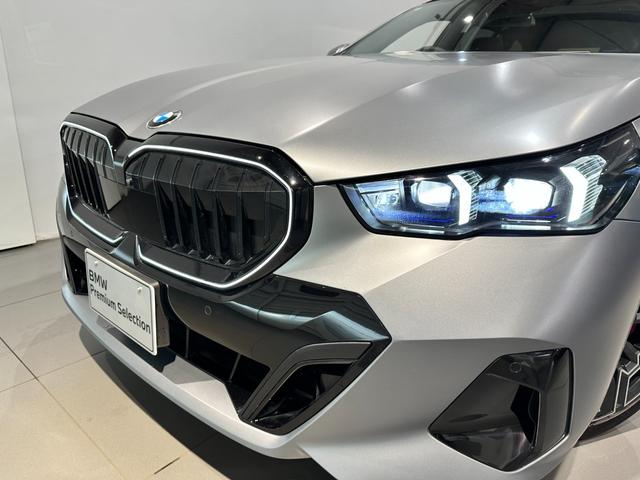 ５シリーズ ５２３ｄ　ｘＤｒｉｖｅツーリング　Ｍスポーツ　４ＷＤディーゼル　セレクトパッケージ　パノラマガラスＳＲ　リアサンプロテクションガラス　ＨＩＦＩスピーカー　コンフォートドライビングパッケージ　２０インチ　Ｍスポーツプロ　弊社グループデモカー２年保証（6枚目）