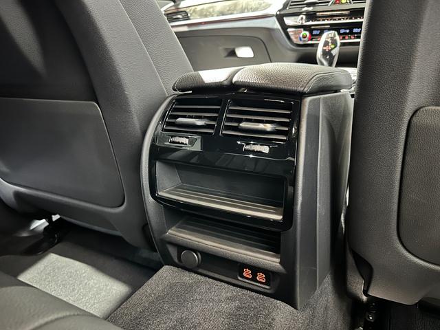 5シリーズ 523d xDriveMスポーツエディションジョイ+ 4WD ディーゼルターボ レザーシート 前席シートヒーター LEDヘッドライト ナビゲーション 地デジチューナー リアカメラ 19インチアロイホイール 認定中古車 2年保証(19枚目)