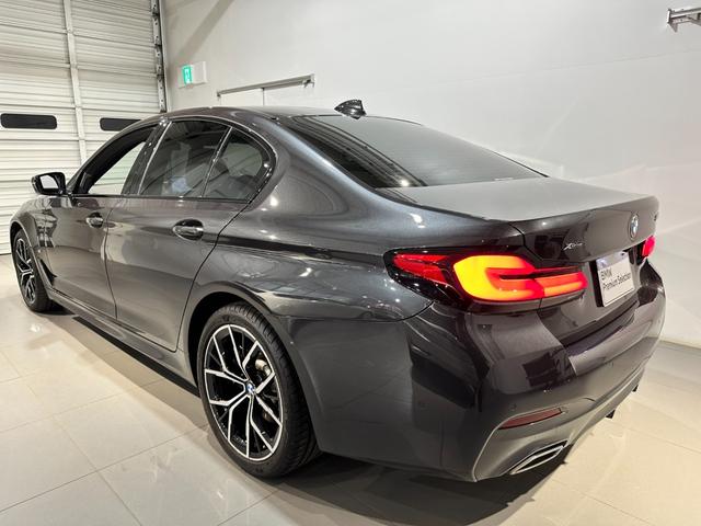 5シリーズ 523d xDriveMスポーツエディションジョイ+ 4WD ディーゼルターボ レザーシート 前席シートヒーター LEDヘッドライト ナビゲーション 地デジチューナー リアカメラ 19インチアロイホイール 認定中古車 2年保証(51枚目)