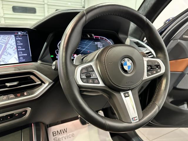 Ｘ７ ｘＤｒｉｖｅ　３５ｄ　Ｍスポーツ　４ＷＤ　ディーゼルターボ　Ｍスポーツ　インテグレイテッドアクティブステアリング　スカイラウンジパノラマルーフ　２列目コンフォートシート　２２インチアロイ　ワンオーナー　認定中古車　２年保証（30枚目）